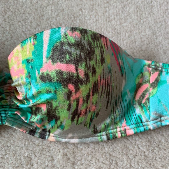 Victoria’s Secret push up beach bandeau swim top - Picture 7 of 7